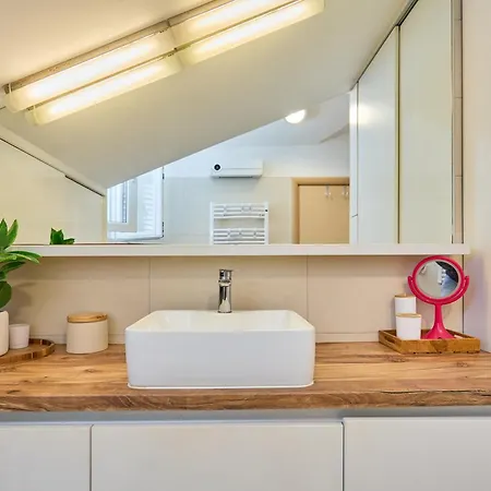 Lola * 두브로브니크