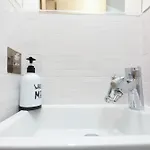 Lola Apartment